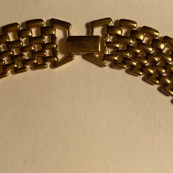 Gold Tone Collar Necklace - Picture 5 of 5